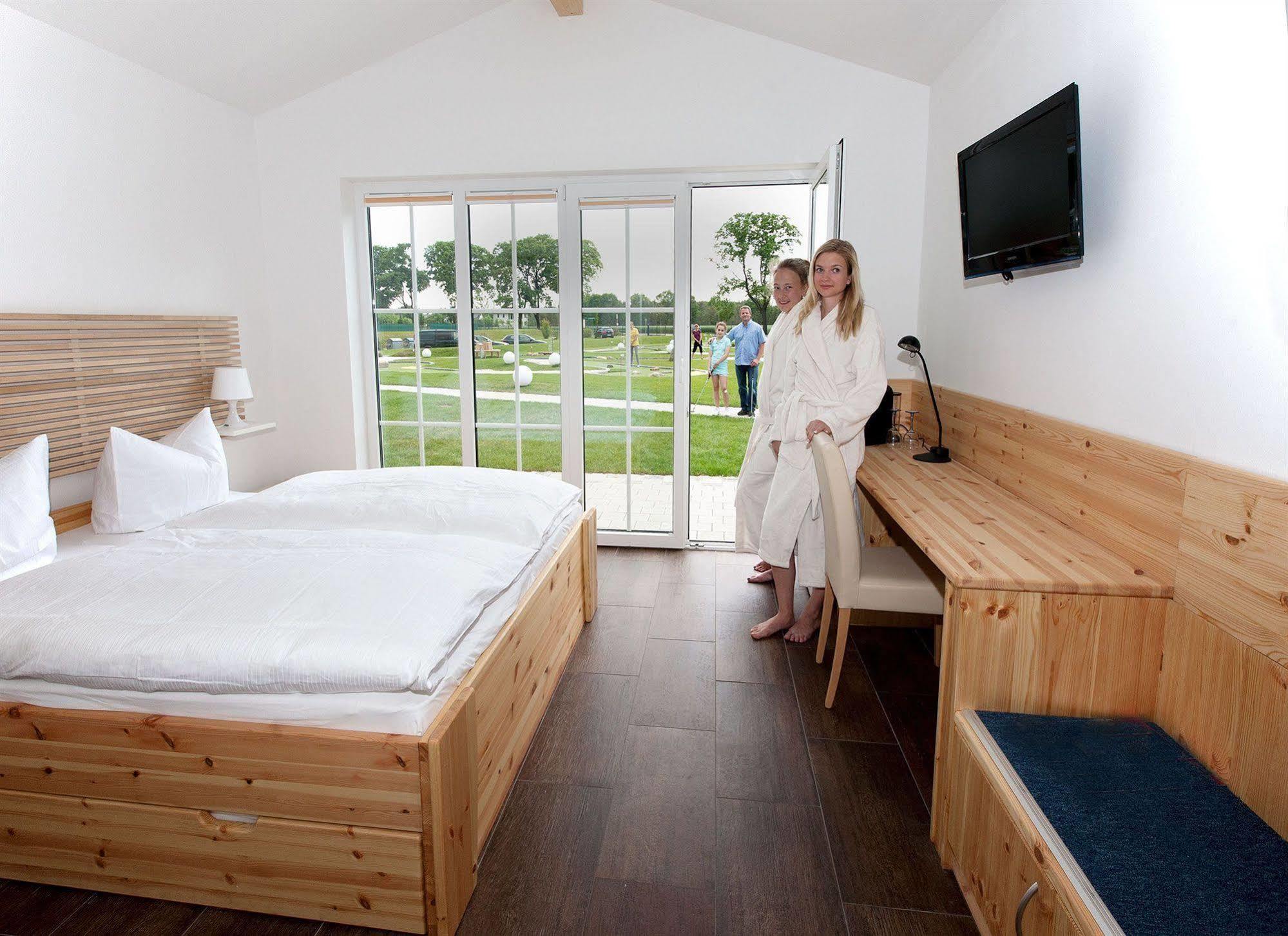 Havellandhalle Resort - Hotel, Sport Und Wellness Seeburg (Brandenburg) Exterior foto